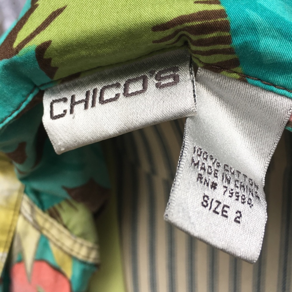 EUC Chico’s multicolor tropical pattern jacket - Picture 7 of 8